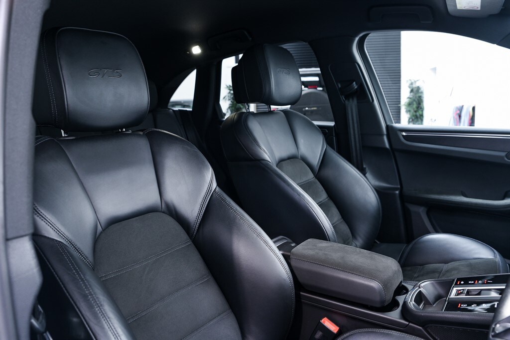 Used Porsche Macan 2022 for sale - 77960113: Photo 16