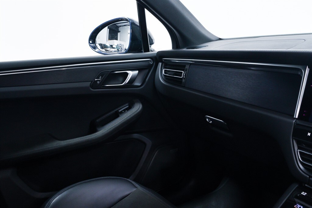 Used Porsche Macan 2022 for sale - 77960113: Photo 21