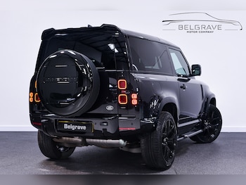 Used Land Rover Defender 2022 for sale - 79559934: Photo