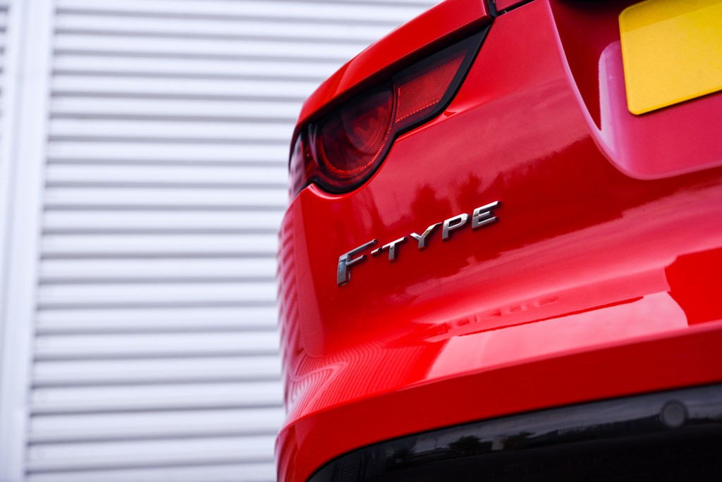 Used Jaguar F-Type 2019 for sale - 76435036: Photo 11