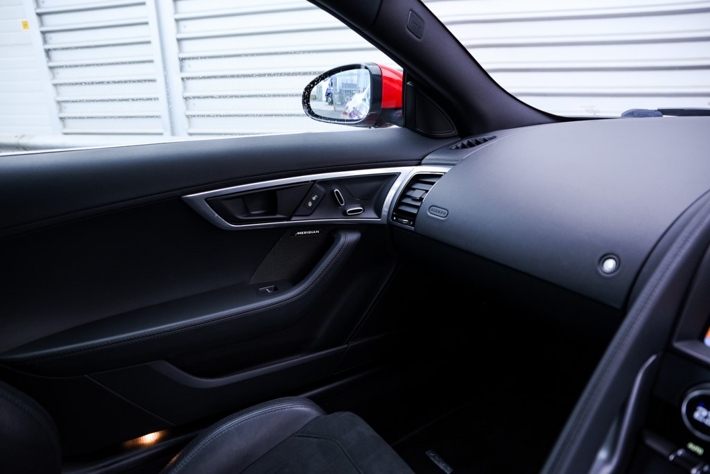 Used Jaguar F-Type 2019 for sale - 76435036: Photo 12