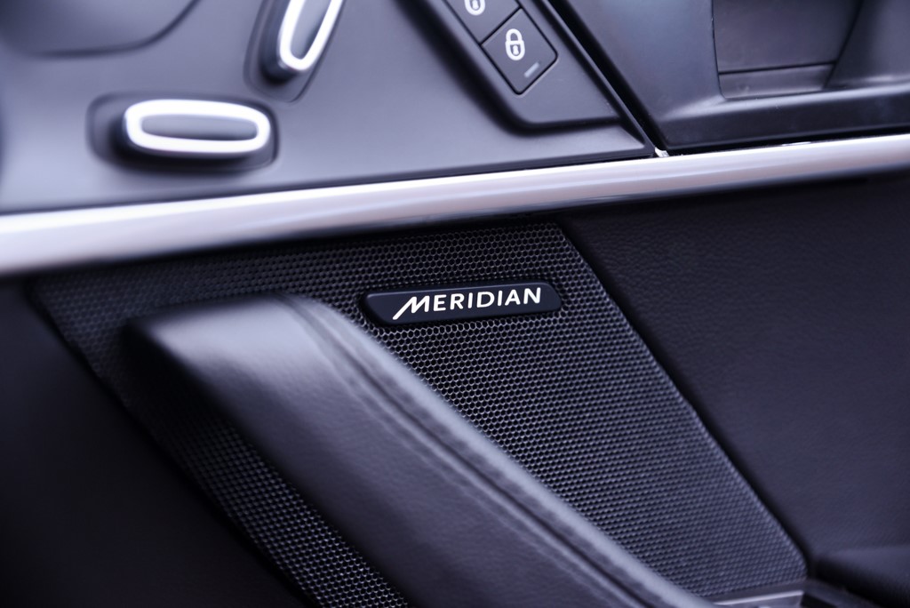 Used Jaguar F-Type 2019 for sale - 76435036: Photo 15