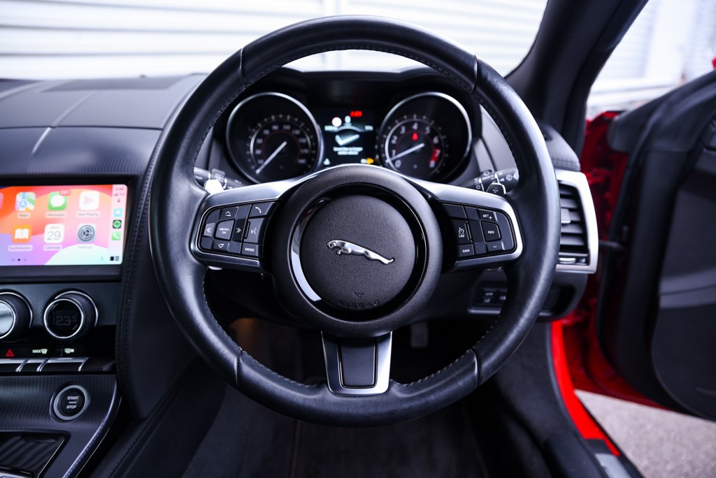 Used Jaguar F-Type 2019 for sale - 76435036: Photo 17