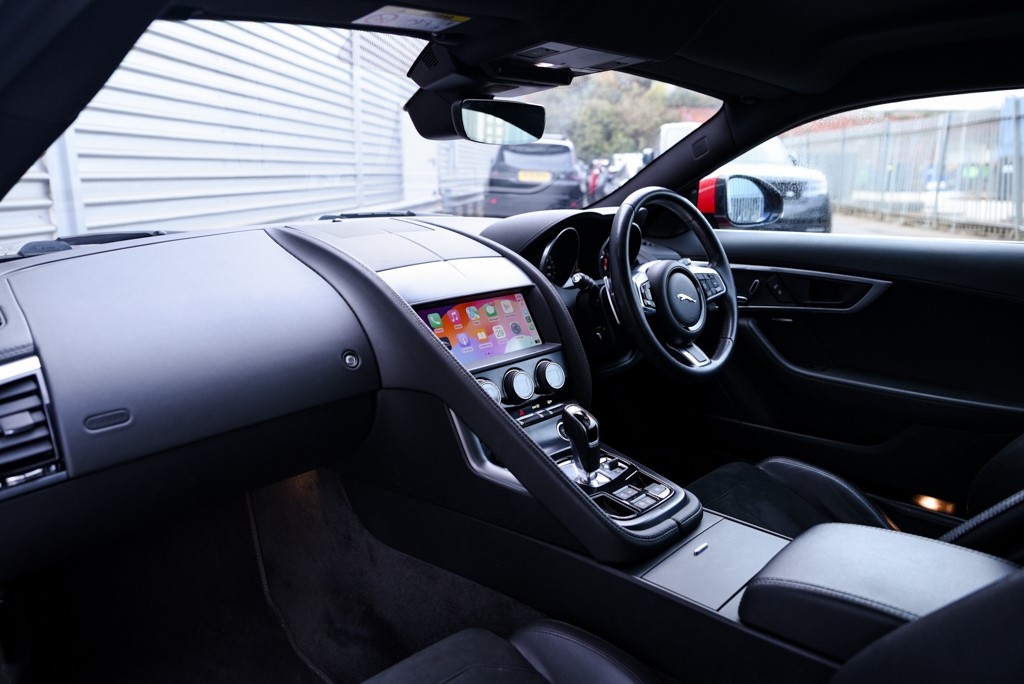 Used Jaguar F-Type 2019 for sale - 76435036: Photo 9