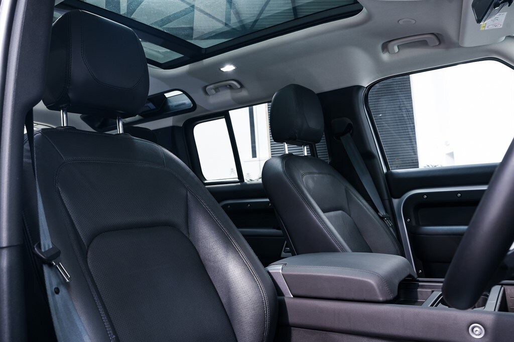 Used Land Rover Defender 110 2024 for sale - 77903594: Photo 16