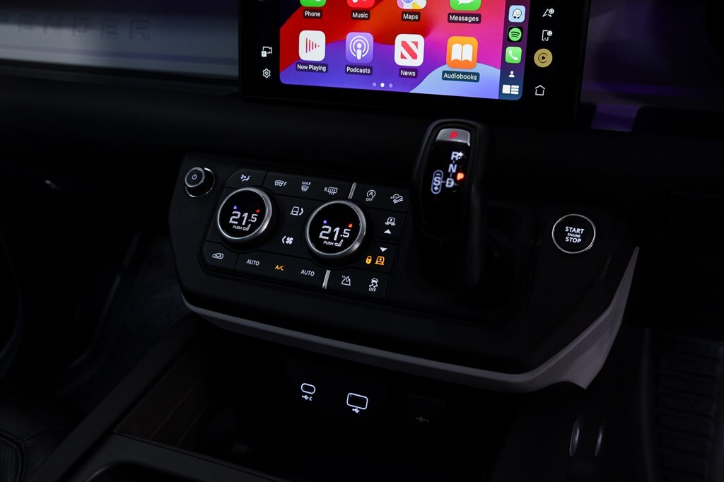 Used Land Rover Defender 110 2024 for sale - 77903594: Photo 21