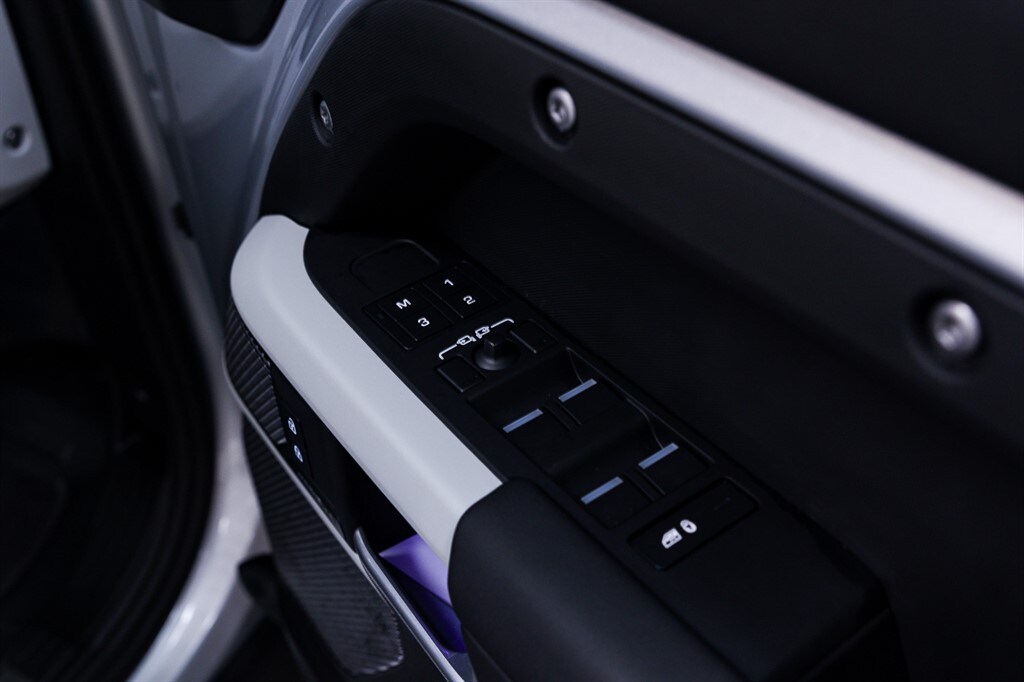 Used Land Rover Defender 110 2024 for sale - 77903594: Photo 38