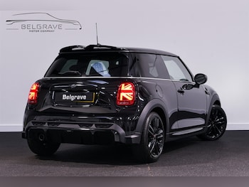 Used MINI Hatch 2021 for sale - 77256632: Photo