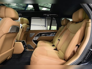 Used Land Rover Range Rover 2025 for sale - 77763080: Photo