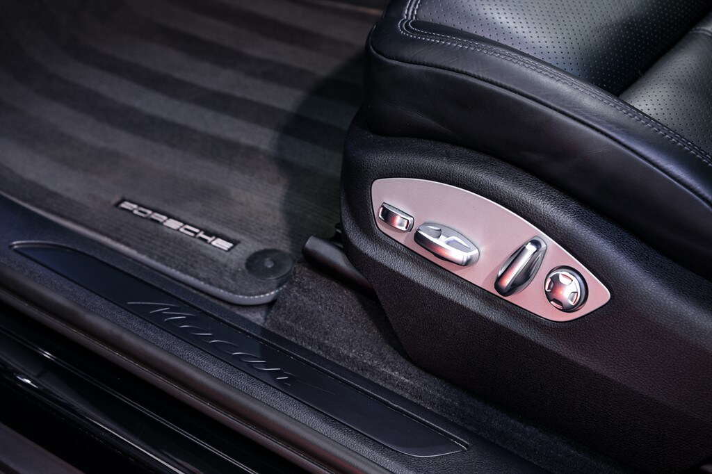 Used Porsche Macan 2022 for sale - 77406589: Photo 19