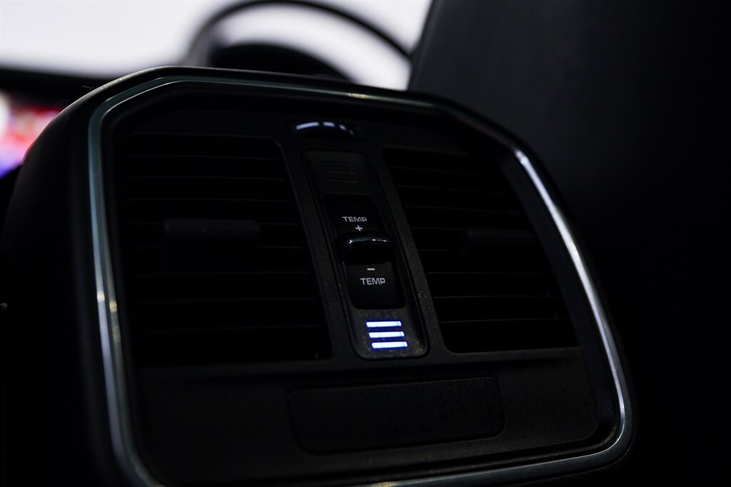 Used Porsche Macan 2022 for sale - 77406589: Photo 22