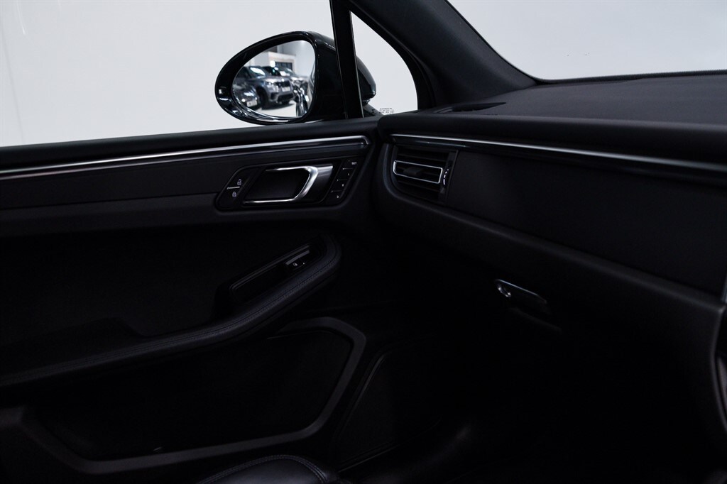 Used Porsche Macan 2022 for sale - 77406589: Photo 23