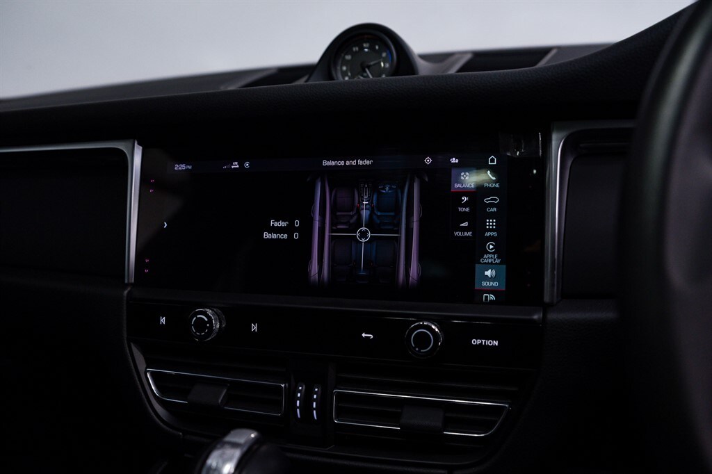 Used Porsche Macan 2022 for sale - 77406589: Photo 30