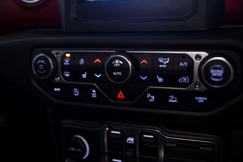 Used Jeep Wrangler 2023 for sale - 76984366: Photo 27