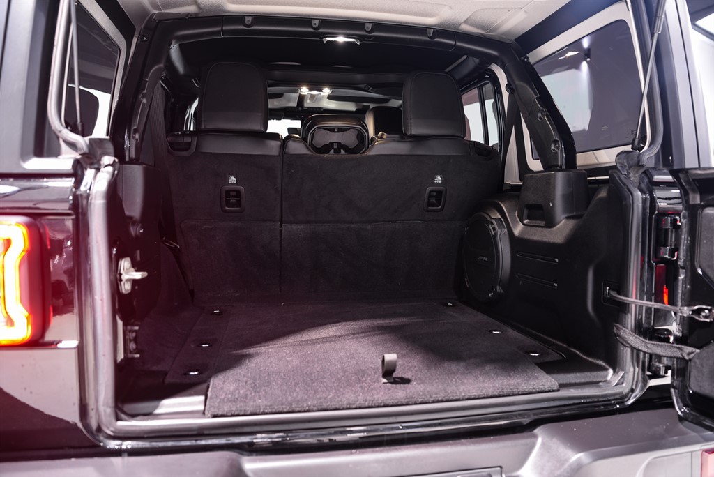 Used Jeep Wrangler 2023 for sale - 76984366: Photo 44