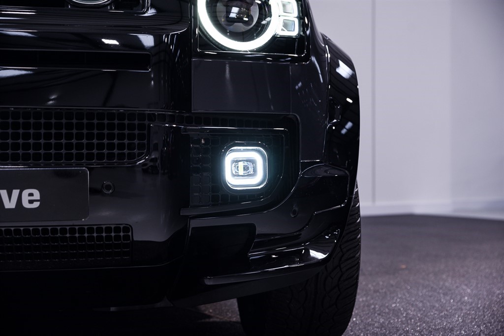 Used Land Rover Defender 2021 for sale - 77480393: Photo 16