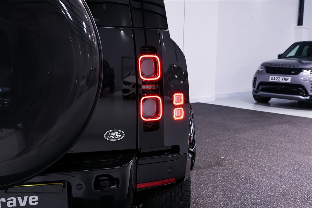 Used Land Rover Defender 2021 for sale - 77480393: Photo 28