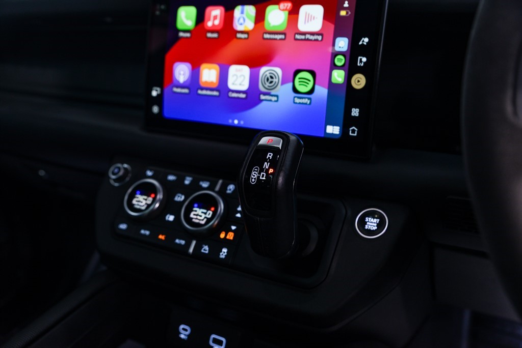 Used Land Rover Defender 2021 for sale - 77480393: Photo 43