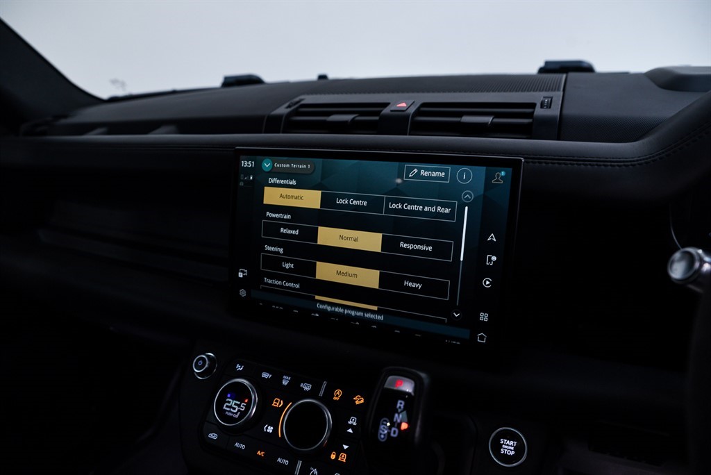 Used Land Rover Defender 2021 for sale - 77480393: Photo 48