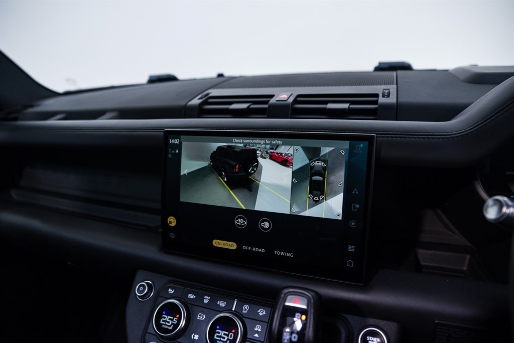 Used Land Rover Defender 2021 for sale - 77480393: Photo 50