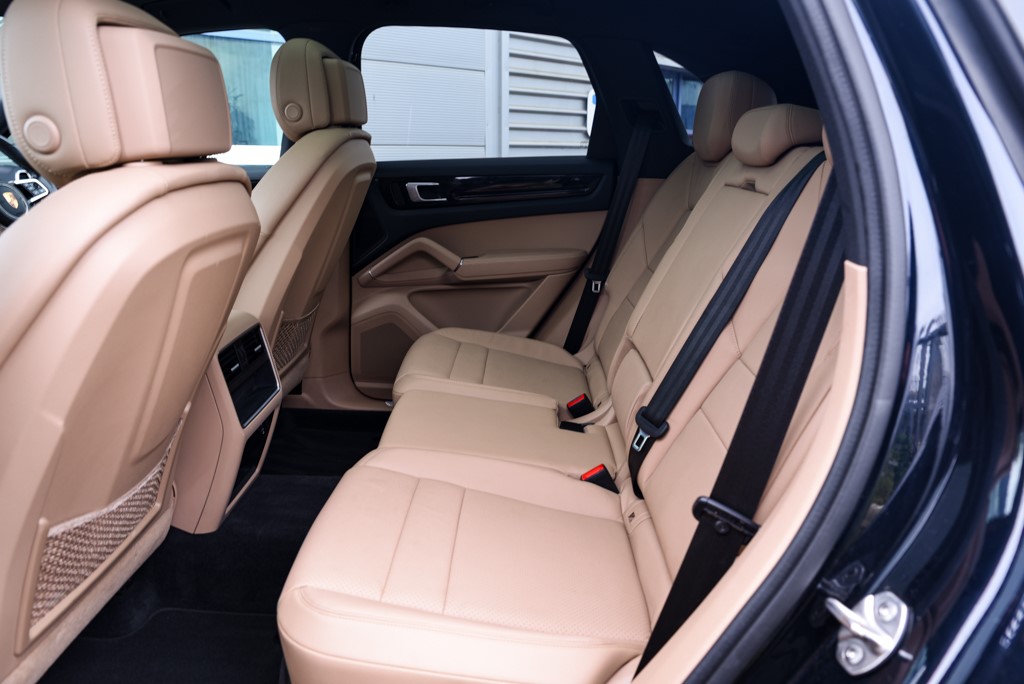 Used Porsche Cayenne 2022 for sale - 76140473: Photo 11