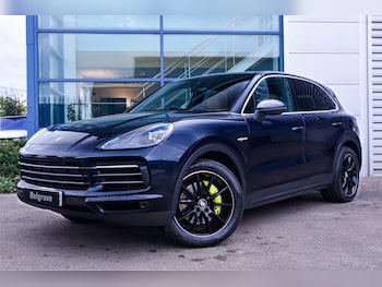 2022 - 3.0 V6 E-Hybrid 17.9kWh SUV 5dr Petrol Plug-in Hybrid TiptronicS 4WD Euro 6