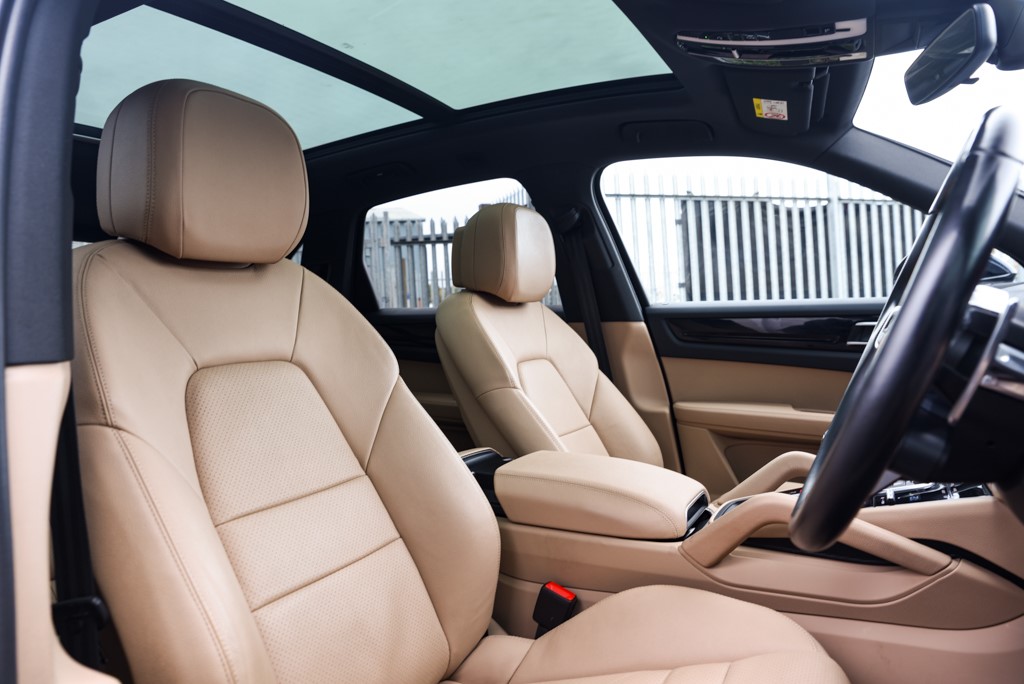 Used Porsche Cayenne 2022 for sale - 76140473: Photo 8