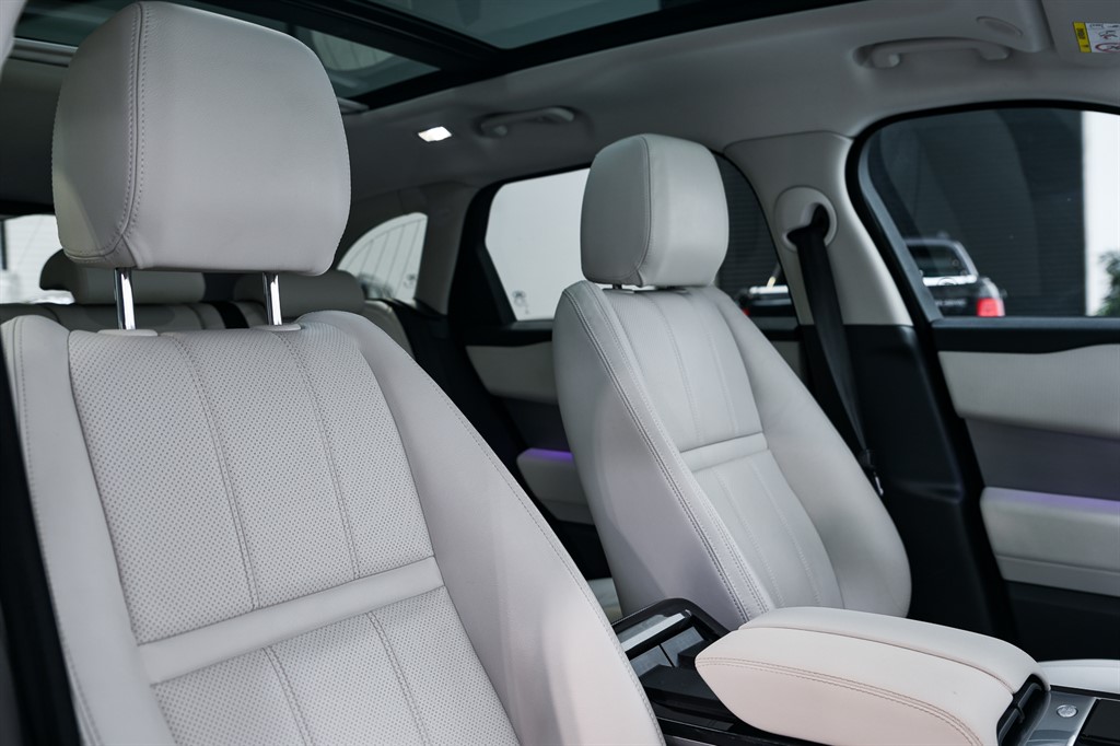 Used Land Rover Range Rover Velar 2022 for sale - 77988861: Photo 13