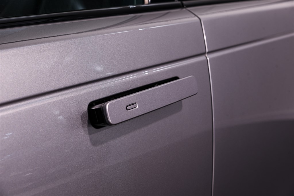 Used Land Rover Range Rover Velar 2022 for sale - 76971667: Photo 12