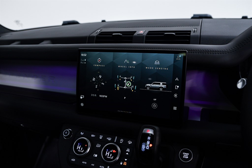 Used Land Rover Defender 2023 for sale - 77557007: Photo 31