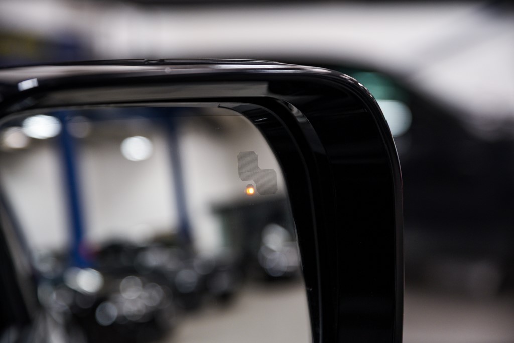 Used Land Rover Defender 90 2025 for sale - 75570649: Photo 47