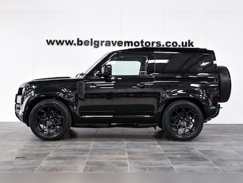 Used Land Rover Defender 90 2024 for sale - 75570649: Photo