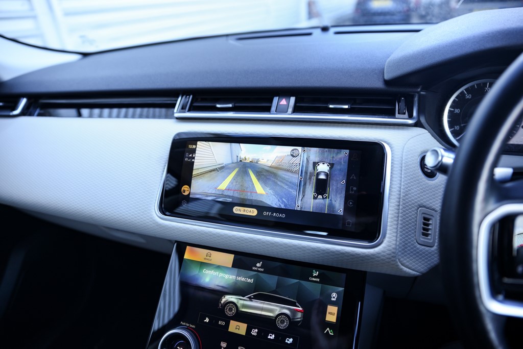 Used Land Rover Range Rover Velar 2021 for sale - 76390315: Photo 22