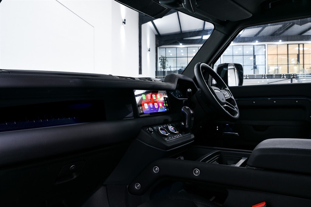 Used Land Rover Defender 2023 for sale - 77786570: Photo 22