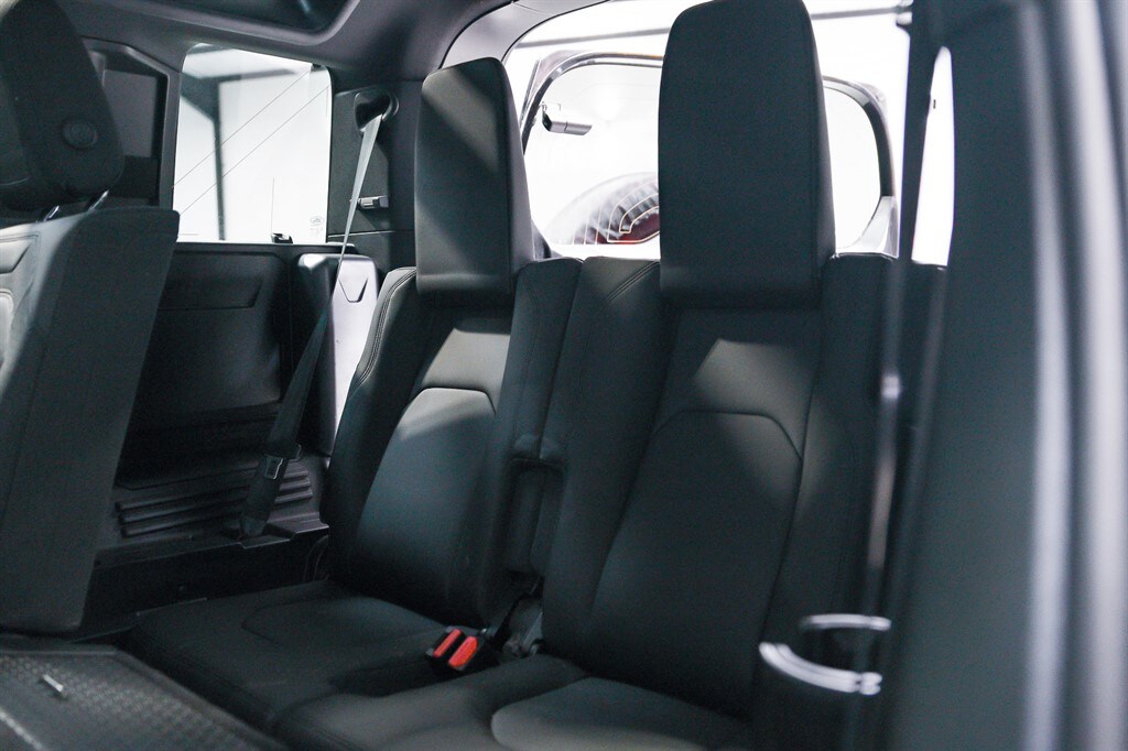 Used Land Rover Defender 2023 for sale - 77786570: Photo 25