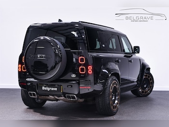 Used Land Rover Defender 110 2023 for sale - 77786570: Photo