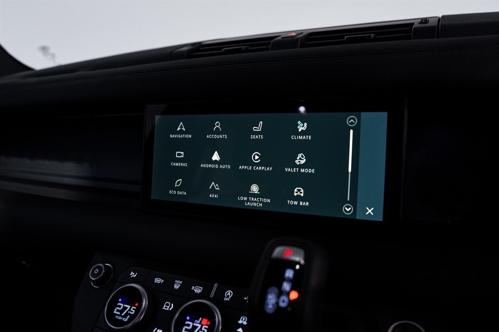 Used Land Rover Defender 2023 for sale - 77786570: Photo 30