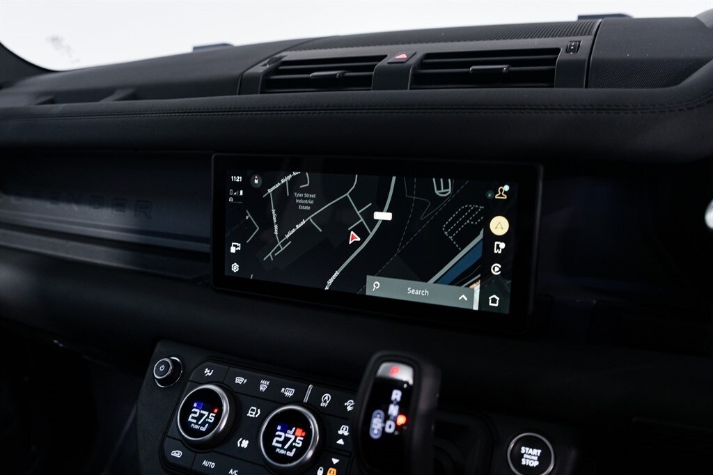 Used Land Rover Defender 2023 for sale - 77786570: Photo 32