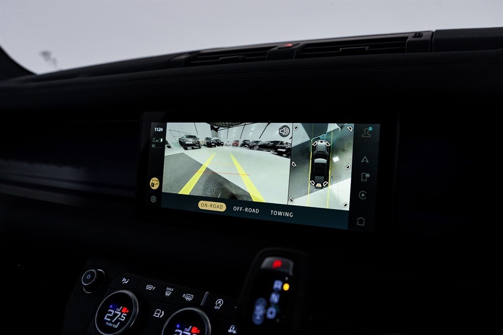 Used Land Rover Defender 2023 for sale - 77786570: Photo 33