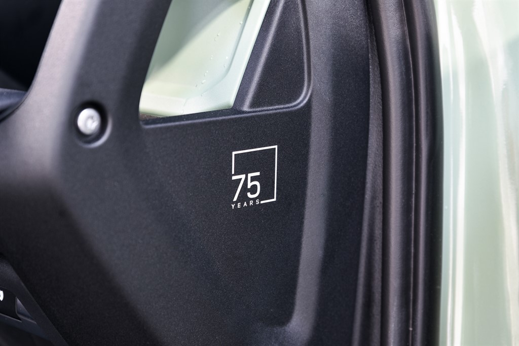 Used Land Rover Defender 2024 for sale - 77699007: Photo 16