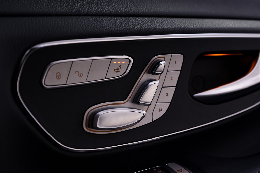 Used Mercedes-Benz V-Class 2024 for sale - 77047901: Photo 35