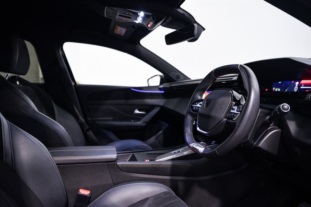 Used Peugeot 308 2022 for sale - 77013234: Photo 11