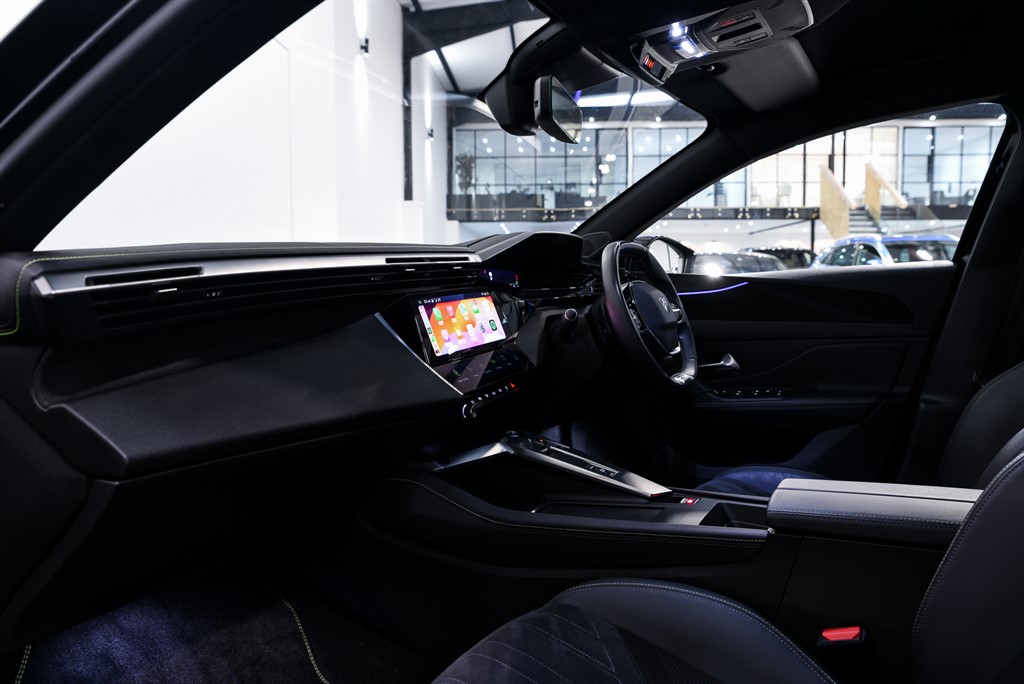 Used Peugeot 308 2022 for sale - 77013234: Photo 13