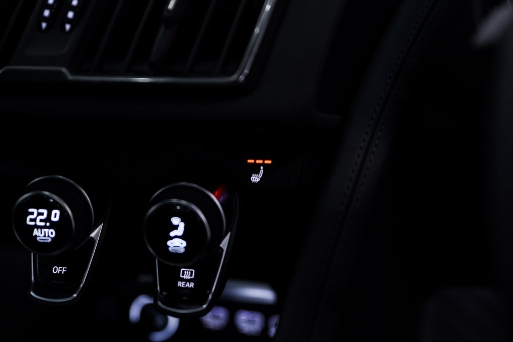 Used Audi R8 2023 for sale - 77198554: Photo 38