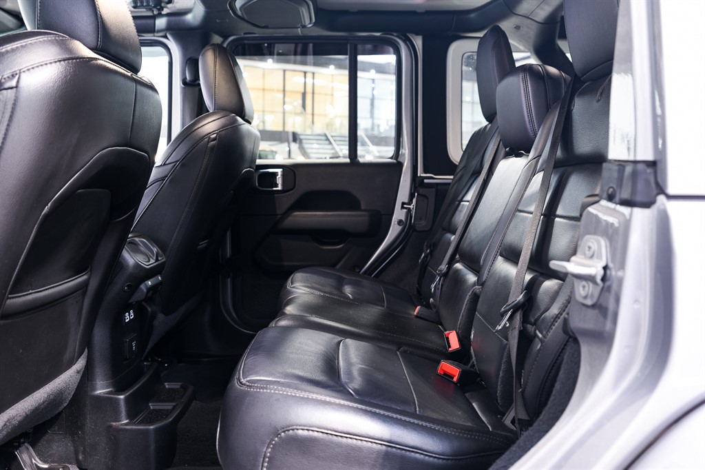 Used Jeep Wrangler 2021 for sale - 77702904: Photo 14