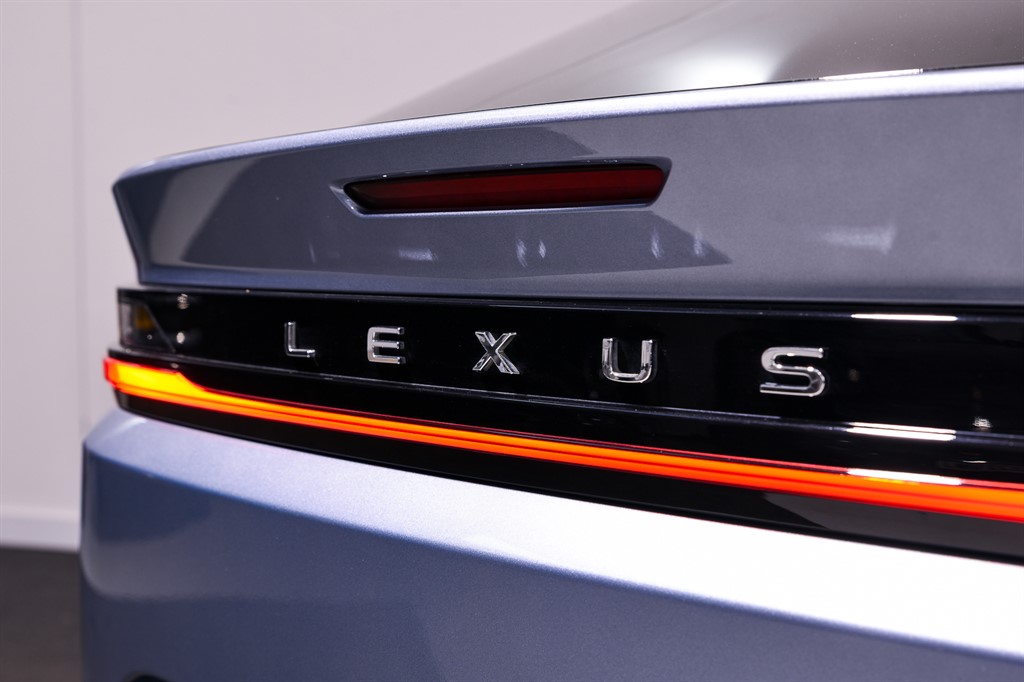 Used Lexus RZ 2024 for sale - 77600731: Photo 13