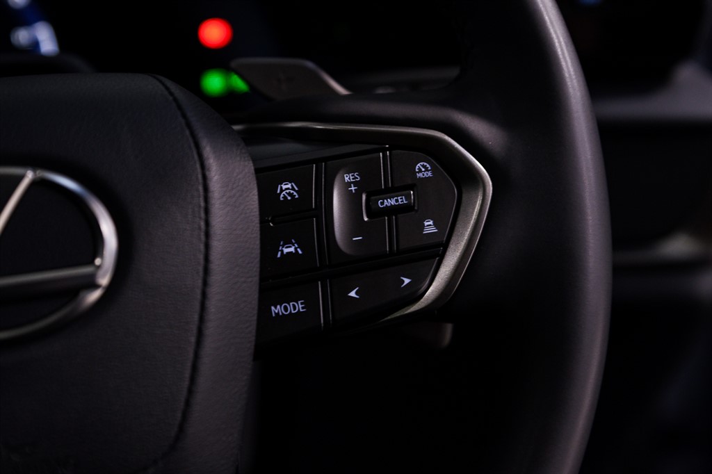 Used Lexus RZ 2024 for sale - 77600731: Photo 27