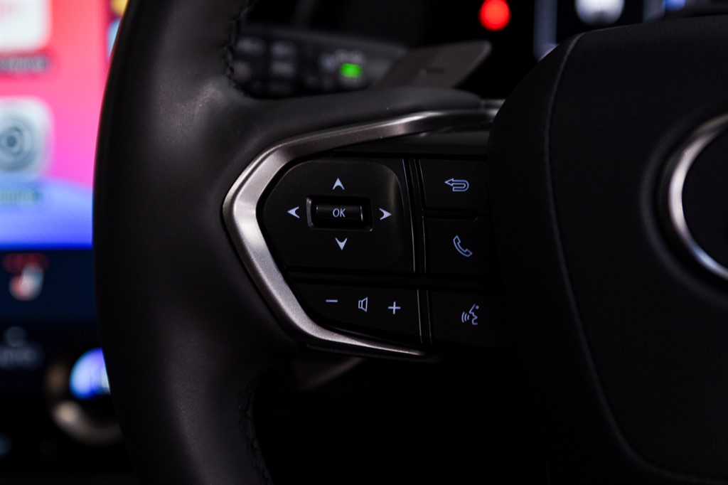 Used Lexus RZ 2024 for sale - 77600731: Photo 28