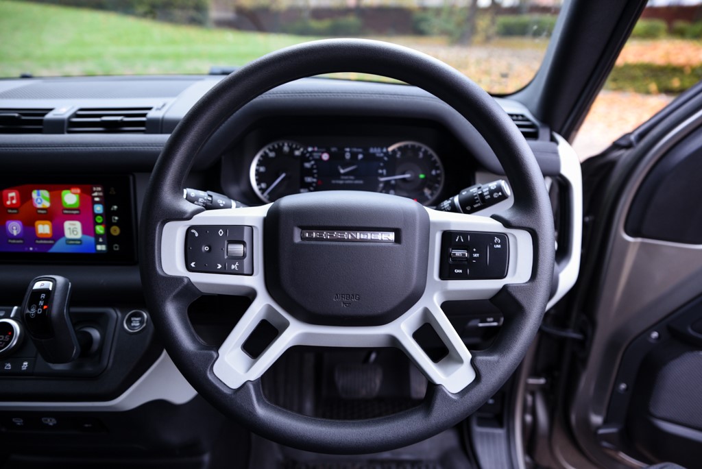 Used Land Rover Defender 90 2023 for sale - 76311418: Photo 14