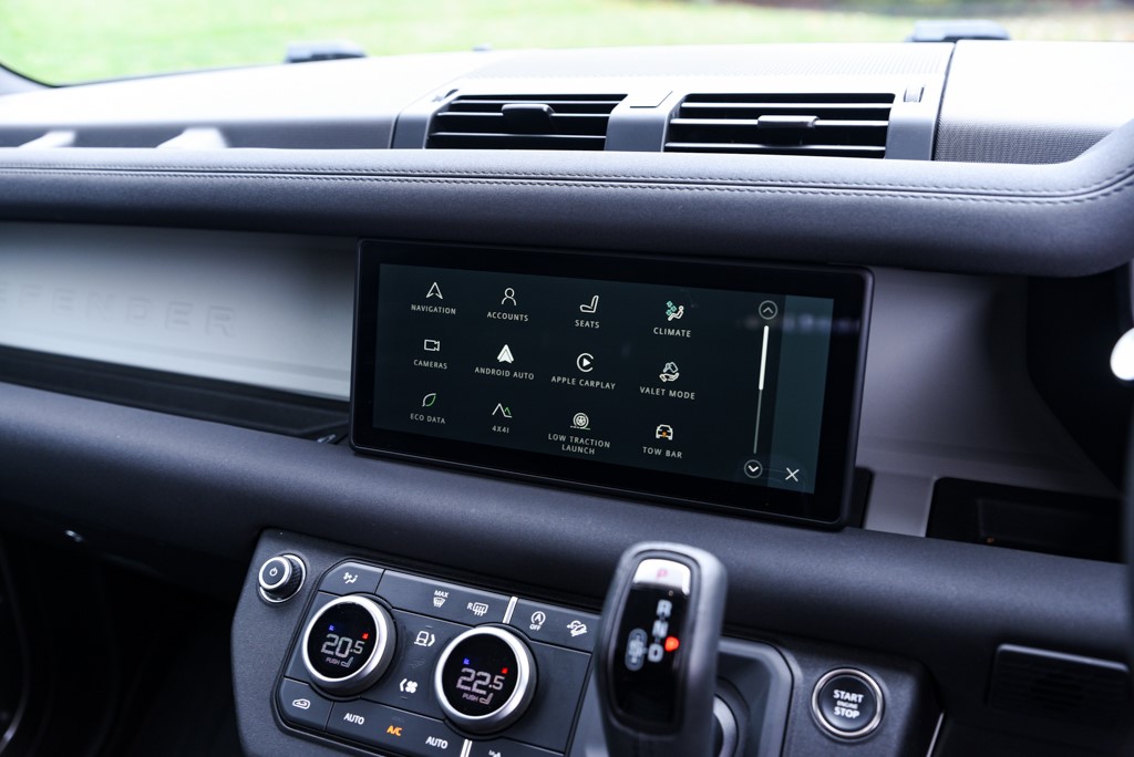 Used Land Rover Defender 90 2023 for sale - 76311418: Photo 18